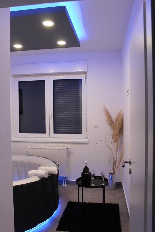 Jacuzzi Apartment Code 96 Zagreb Extérieur photo